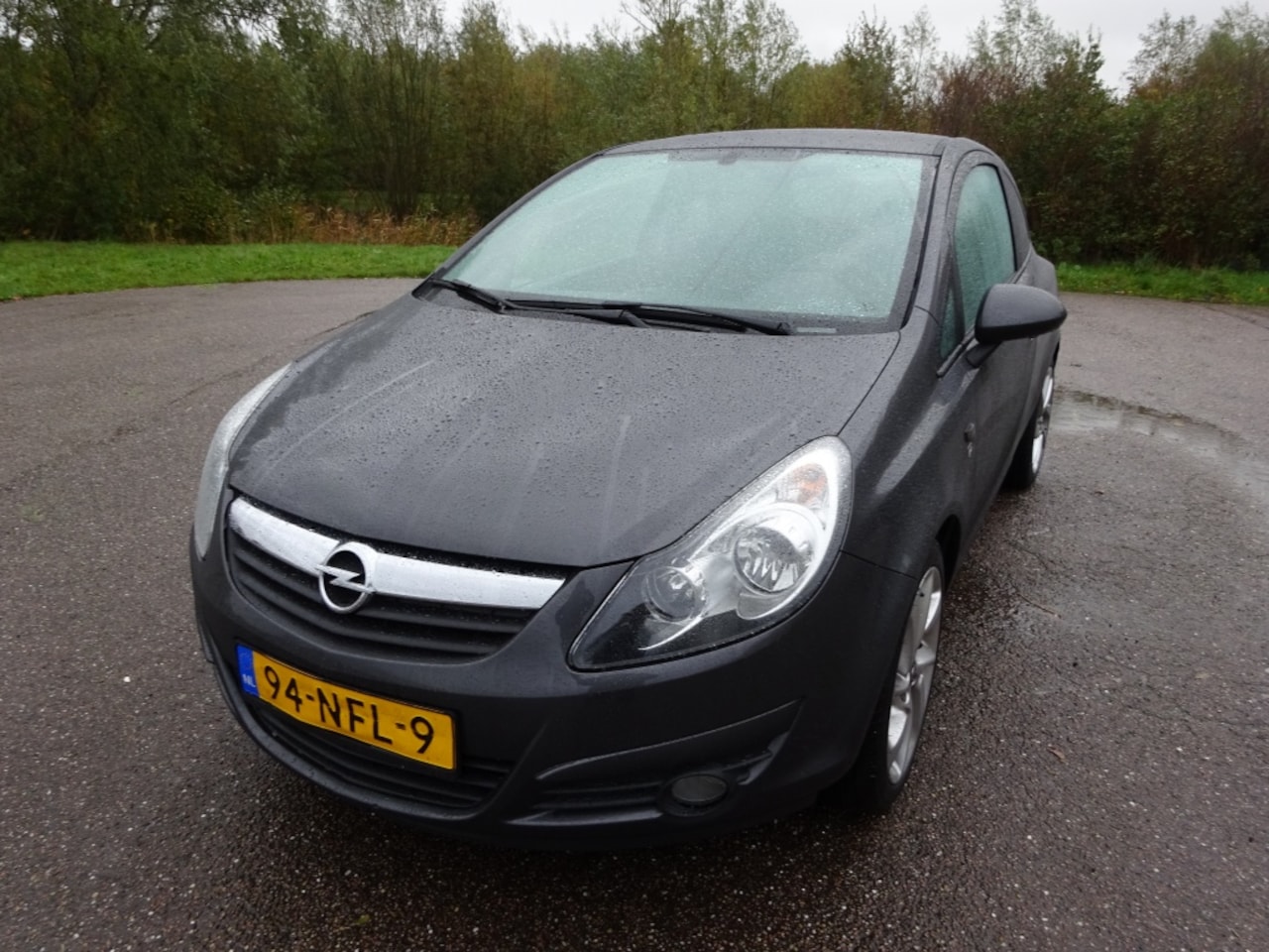 Opel Corsa - 1.2-16V '111' Edition 1.2-16V 111 Edition - AutoWereld.nl