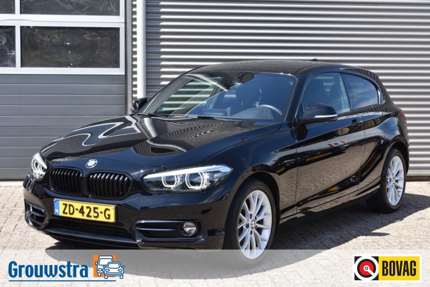 BMW 1-serie - 116i / NAVI / SPORTSTOELEN / BLACK / 17 / M PAKKET - AutoWereld.nl