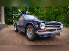 Triumph TR6 - Soft Top