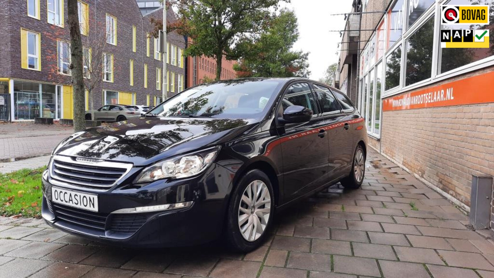 Peugeot 308 SW - 1.2 e-THP Blue Lease 1.2 e-THP Blue Lease - AutoWereld.nl