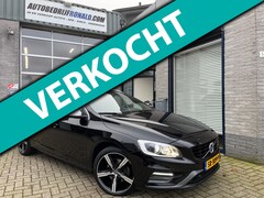 Volvo V60 - 2.0 T4 Business Sport R-Design/190PK/NL.Auto/Xenon/Leder/Schuifdak/Camera/1Ste Eigenaar/De