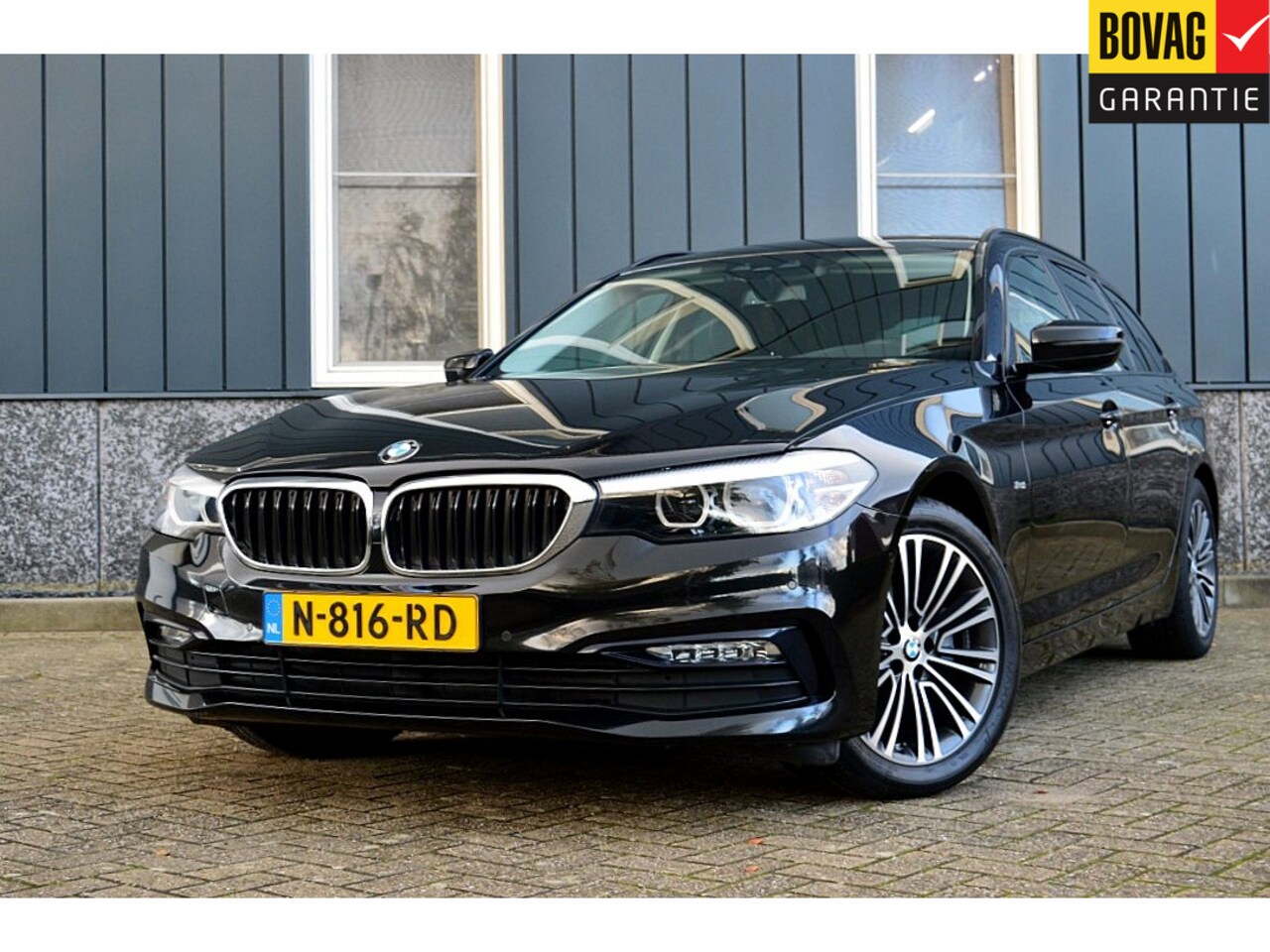 BMW 5-serie Touring - 520i High Executive Sport-Line Rijklaarprijs-Garantie Navigatie Camera Sport Interieur Led - AutoWereld.nl