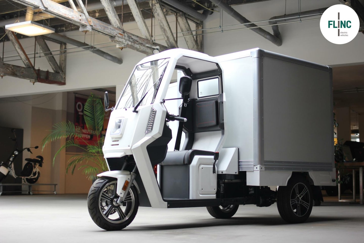 Flinc-EV TukTuk - Full operational leaseprijs vanaf €295,- p/m. - AutoWereld.nl