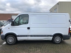 Renault Master - T28 2.2dCi L1H1 MOTOR DEFEKT