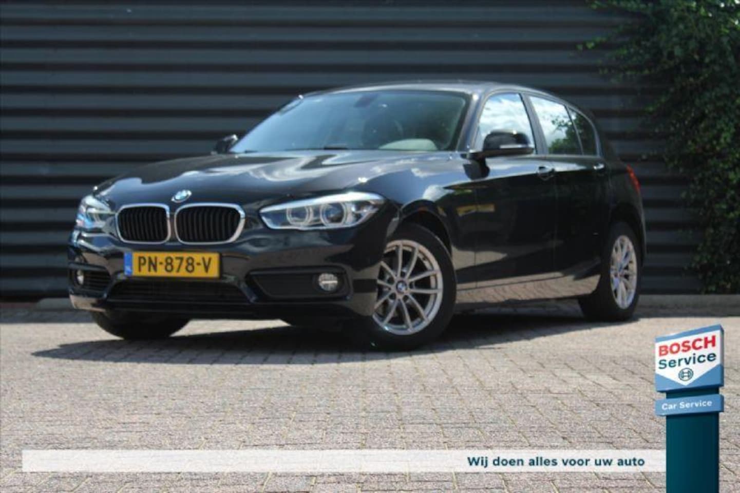 BMW 1-serie - (f20) 118i 136 PK AUTOMAAT | EXECUTIEVE | NAVI | PDC | LED KOPLAMPEN | - AutoWereld.nl