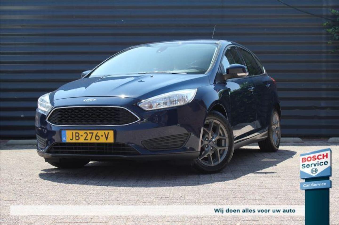 Ford Focus - 1.0 ECOBOOST 100PK | 5-DEURS | TREND EDITION | AIRCO | NAVI | TREKHAAK | - AutoWereld.nl