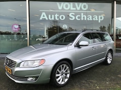 Volvo V70 - 2.0 D4 Nordic+ | Rijklaar incl garantie | Standkachel Verwarmbaar voorruit Navigatie On-Ca