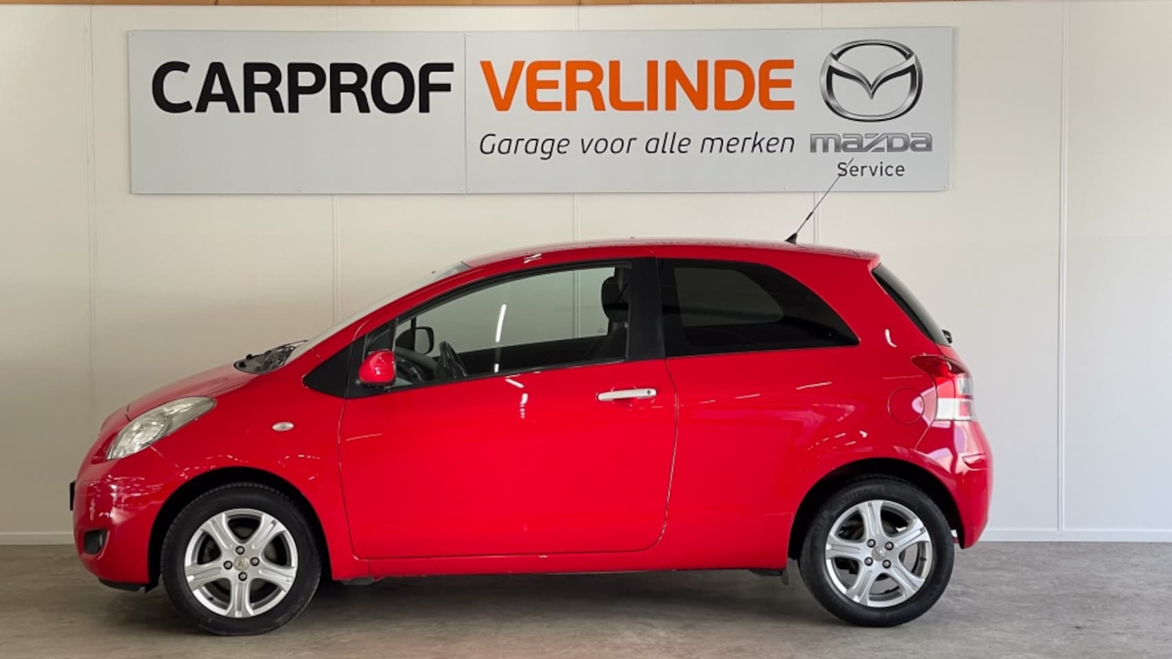 Toyota Yaris - 1.0 VVTi Cool 1.0 VVTi Cool - AutoWereld.nl