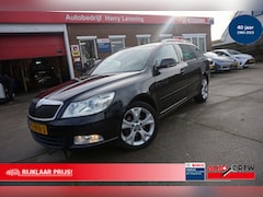 Skoda Octavia - 1.2 TSI 105pk DSG-7 Elegance Business Line Navigatie