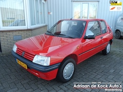 Peugeot 205 - 1.1 Forever 19.920KM