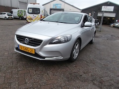 Volvo V40 - 1.6 D2 Kinetic airco navi nieuwe distributie