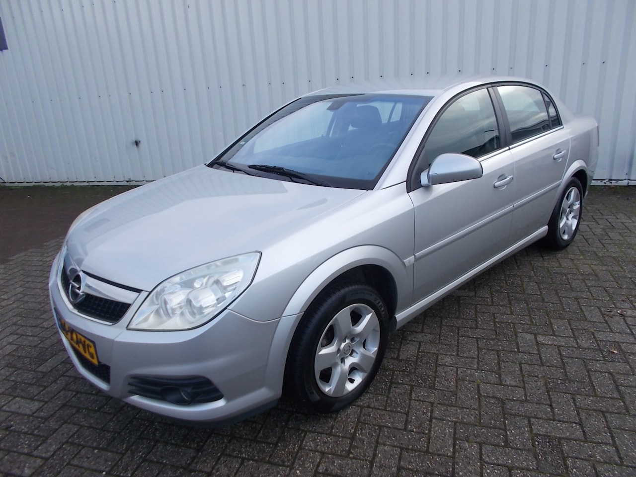 Opel Vectra - 1.8-16V Sedan Cosmo ( APK 17-09-2024 ) - AutoWereld.nl