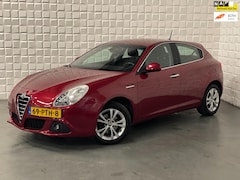 Alfa Romeo Giulietta - 1.4 T Distinctive CRUISE NAVI NAP