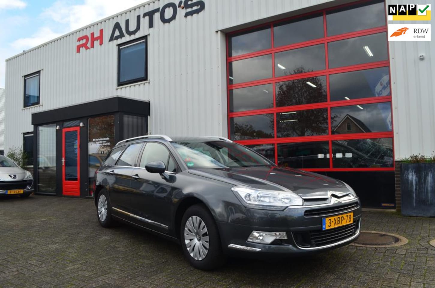 Citroën C5 Tourer - 1.6 e-HDi Collection Business/NAVI - AutoWereld.nl