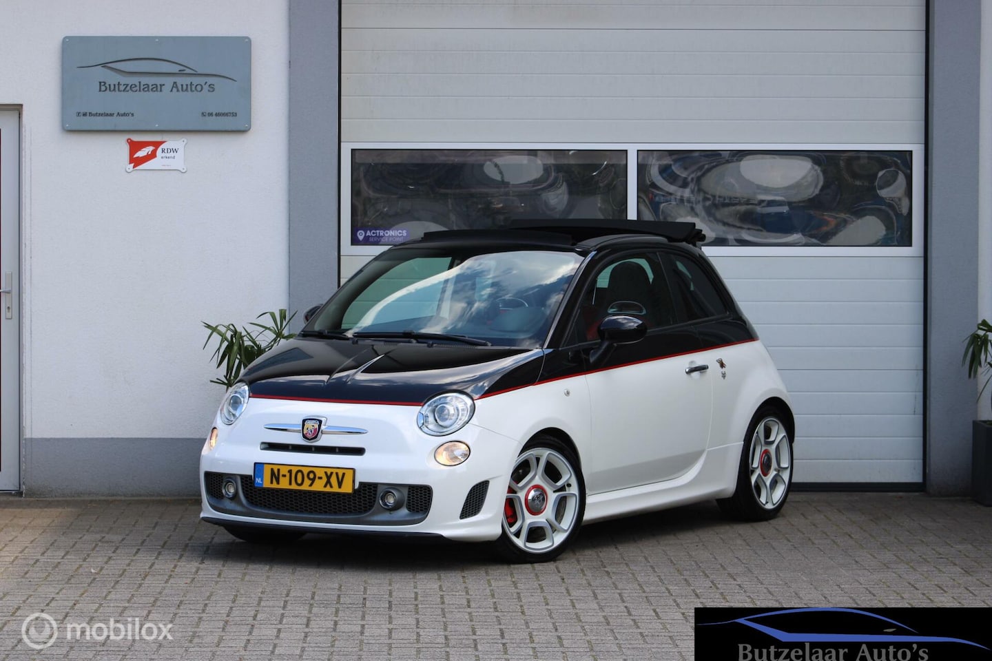 Fiat 500 C - 1.4 T-Jet Abarth Turismo 1.4 T-Jet Abarth Turismo - AutoWereld.nl