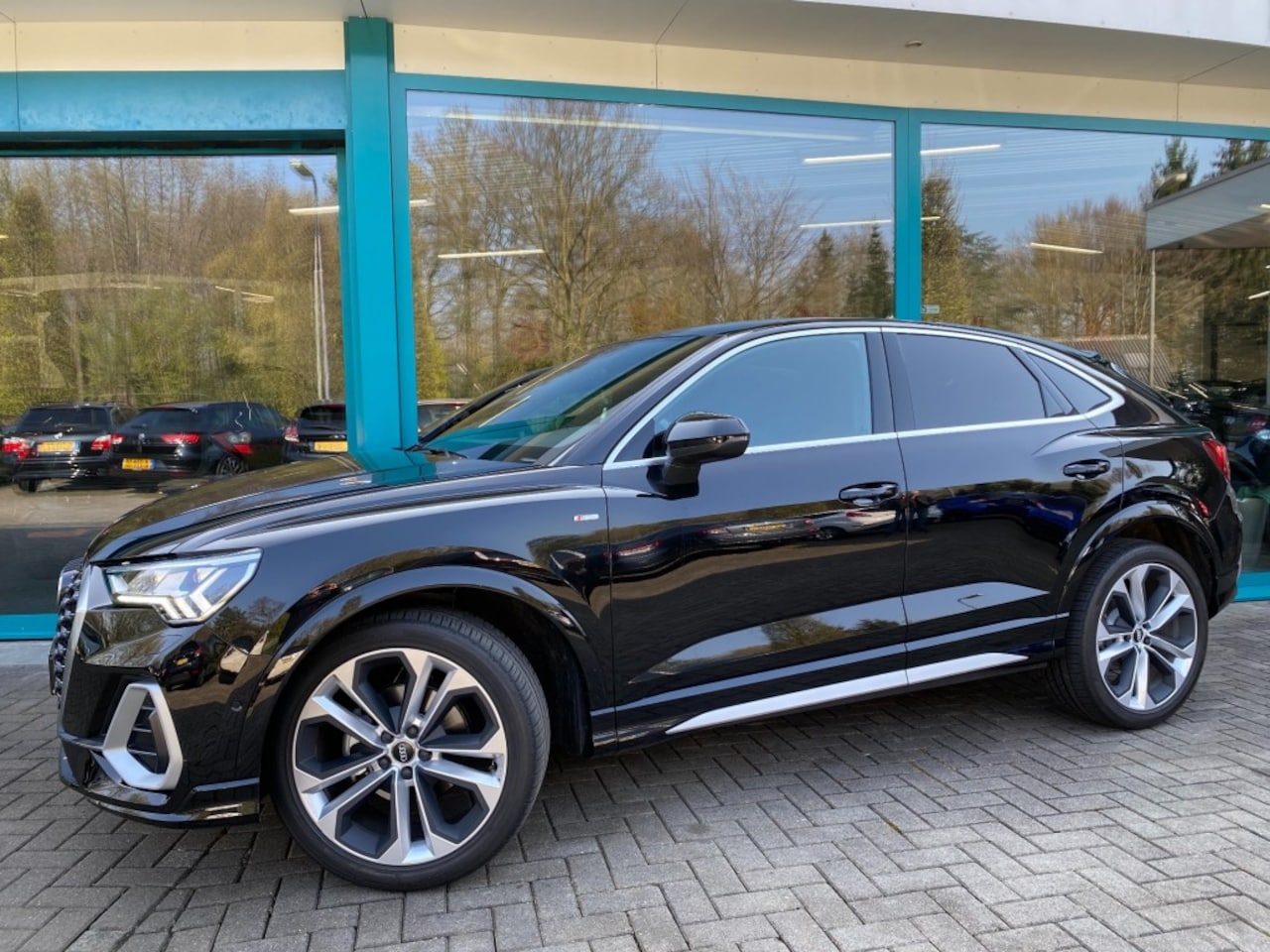 Audi Q3 Sportback - Sportback 35 TFSI S LINE Matrix LED, Virtual, 20 - AutoWereld.nl