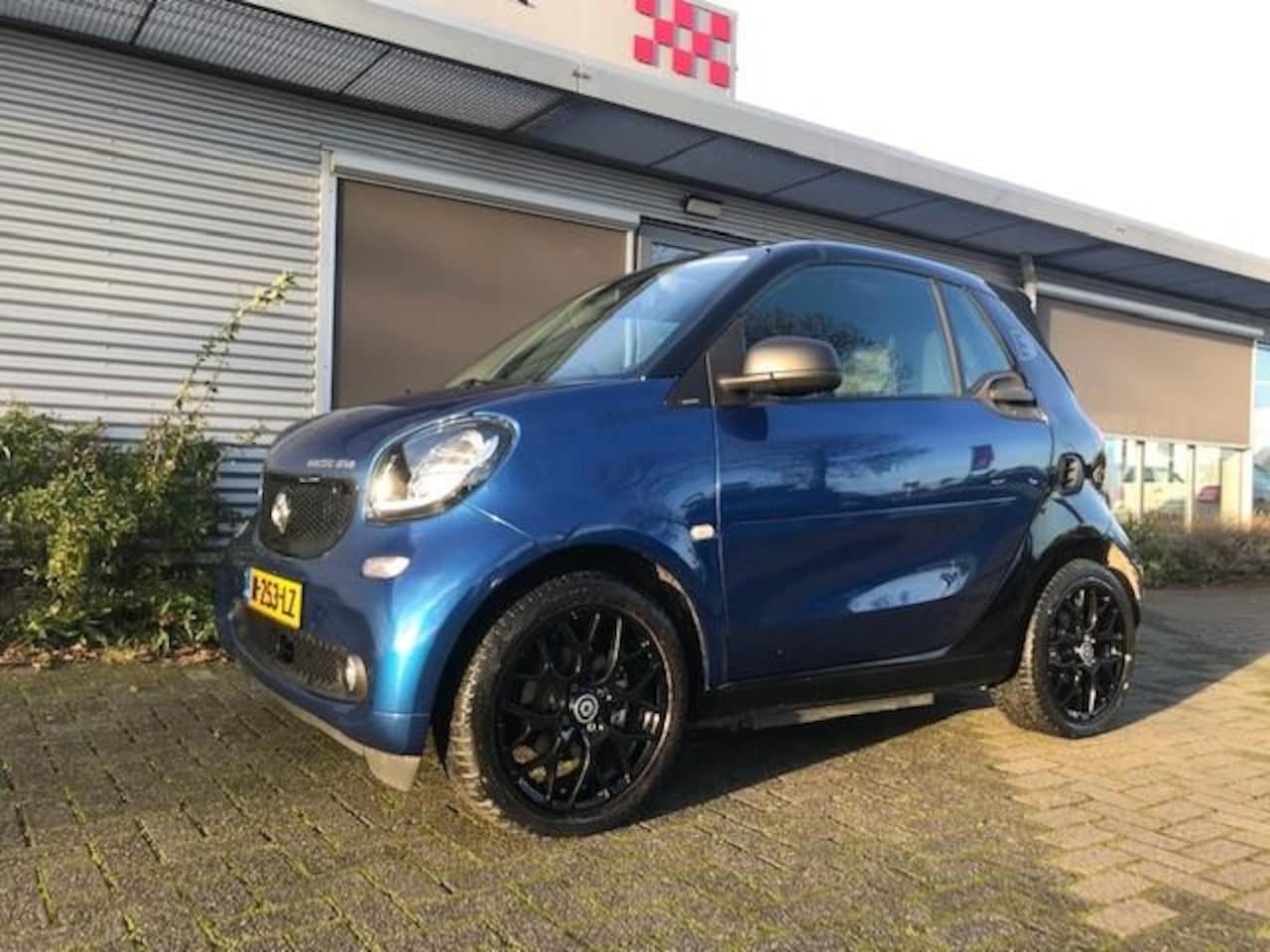 Smart Fortwo cabrio - ed Passion € 2000 subsidie - AutoWereld.nl