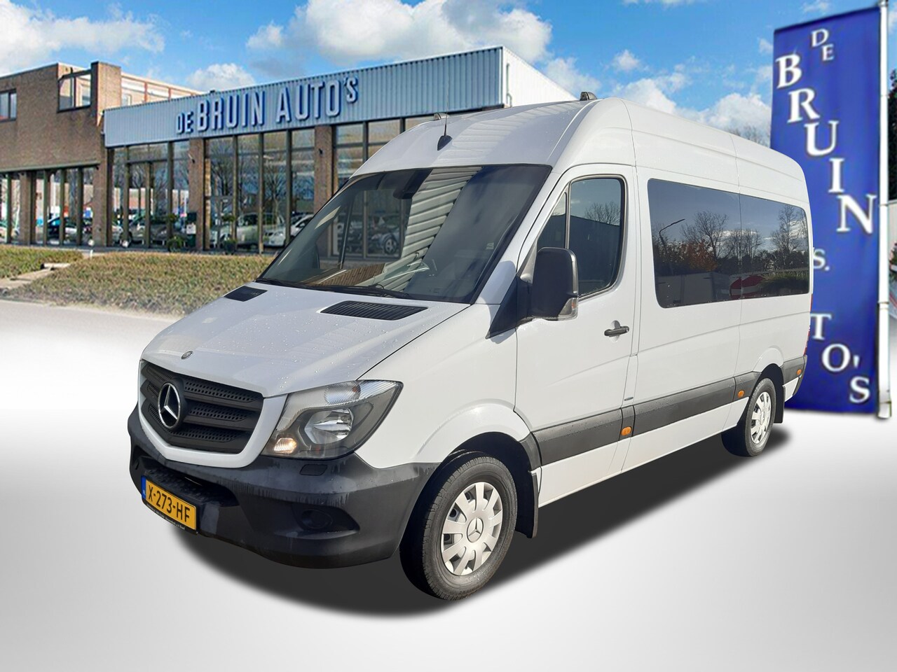 Mercedes-Benz Sprinter - Combi 316 Personen / Rolstoelvervoer |Rolstoelbus Rolstoellift CNG - BENZINE - Navigatie A - AutoWereld.nl