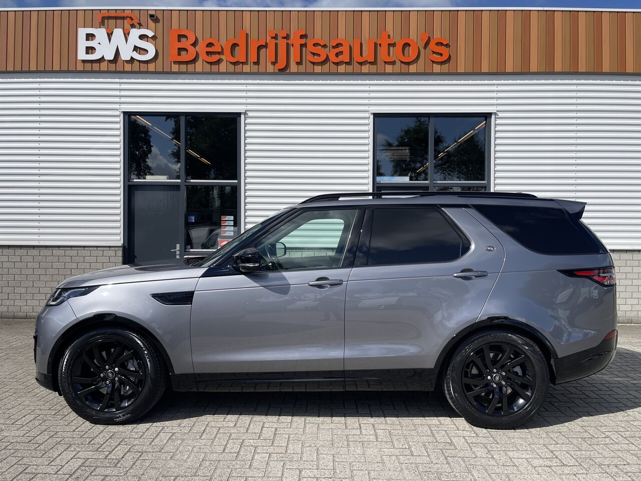 Land Rover Discovery - 3.0 Sd6 306pk Landmark Edition grijs kenteken automaat / € 57.950 ex btw / lease vanaf € 1 - AutoWereld.nl