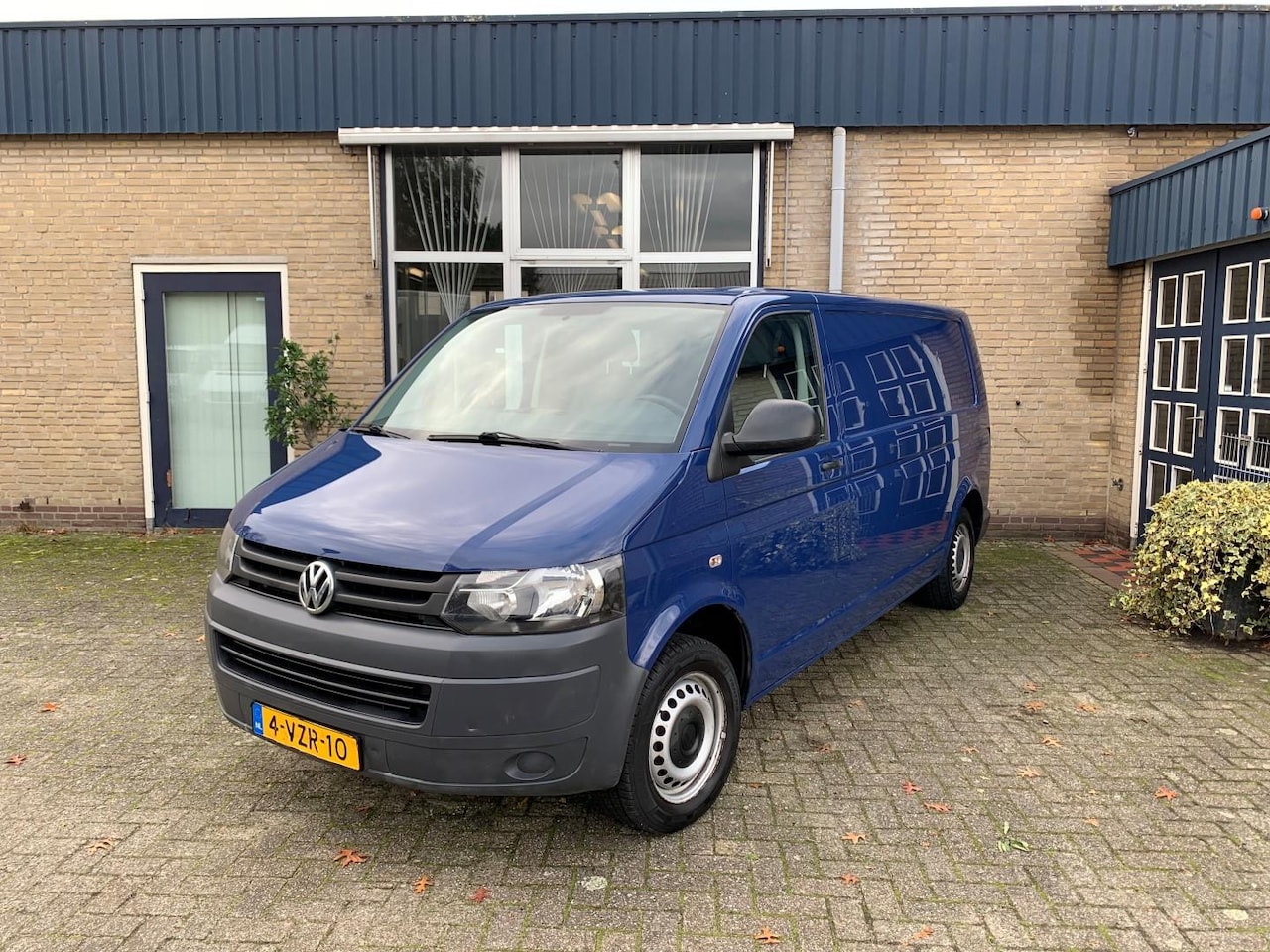 Volkswagen Transporter - 2.0 TDI L2H1 Baseline 2.0 TDI L2H1 Baseline - AutoWereld.nl