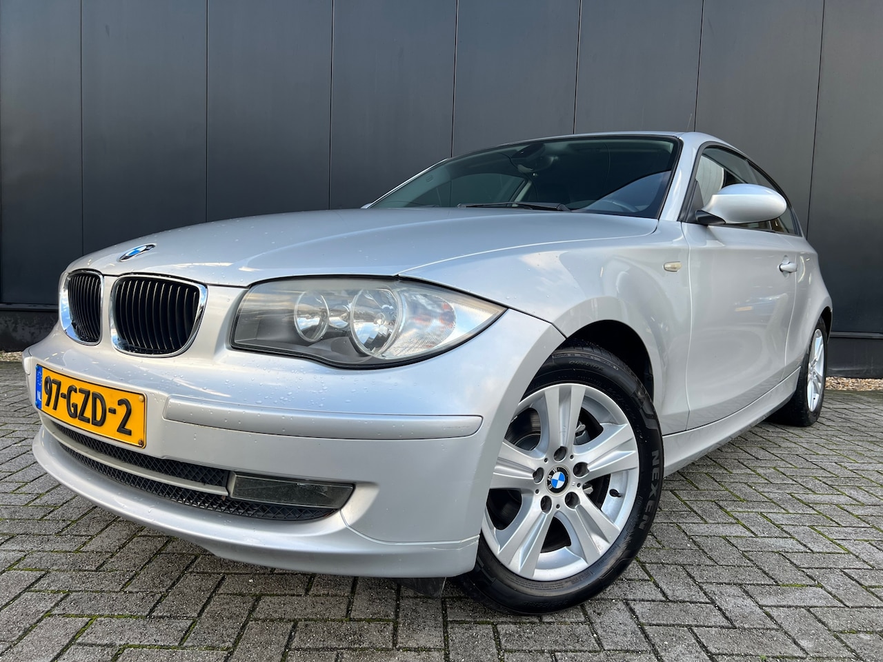 BMW 1-serie - 116i 2008 Automaat/Lmv/Clima/OrgNl - AutoWereld.nl