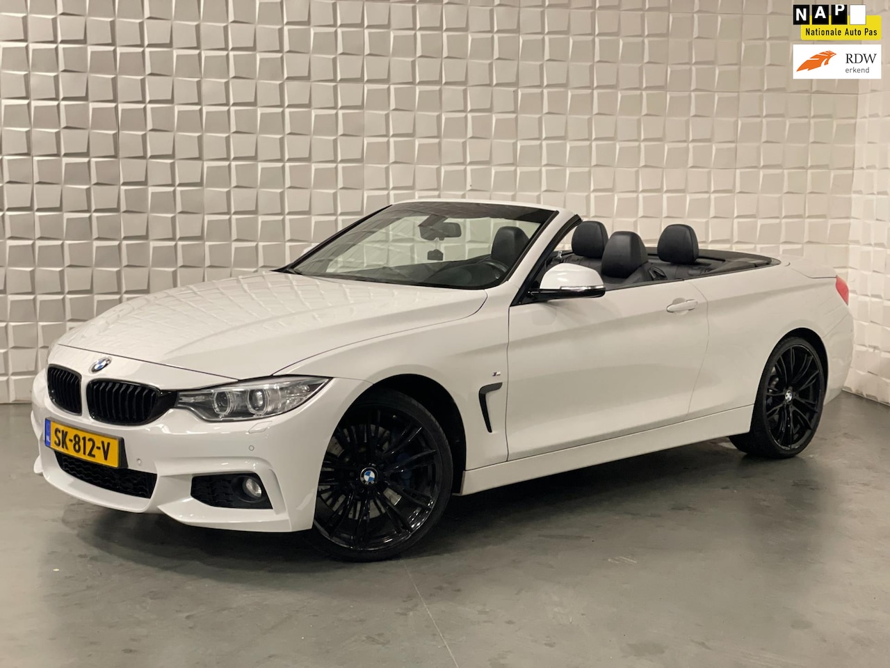 BMW 4-serie Cabrio - 428i xDrive High Executive M PAKKET - AutoWereld.nl