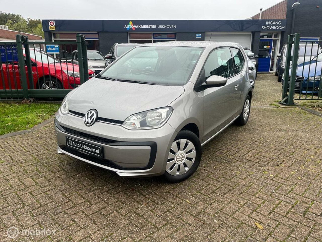 Volkswagen Up! - 1.0 1.0,airco,electr-pakket,6-24 mnd garantie mogelijk. - AutoWereld.nl