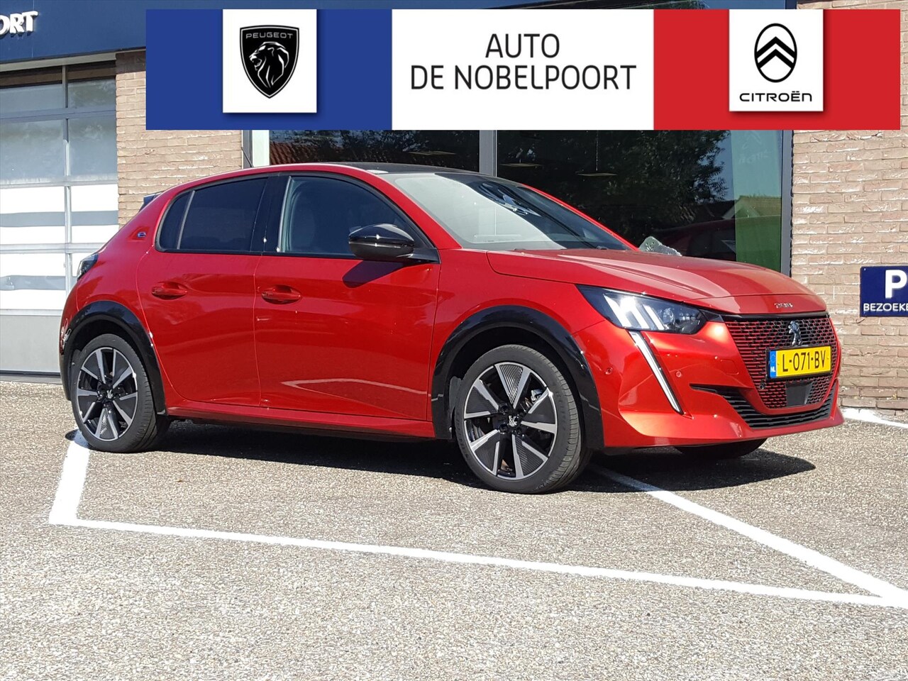 Peugeot e-208 - EV 50kWh 136pk GT Pack 3-fase Navigatie | Cruise & Climate control | Achteruitrijcamera | - AutoWereld.nl