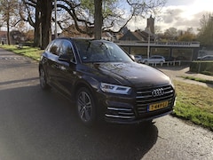 Audi Q5 - 55 TFSI e q. Comp