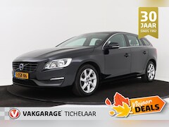Volvo V60 - 1.6 T3 Momentum | 73000 km | Dealer onderhouden | Navigatie | Parkeersensoren