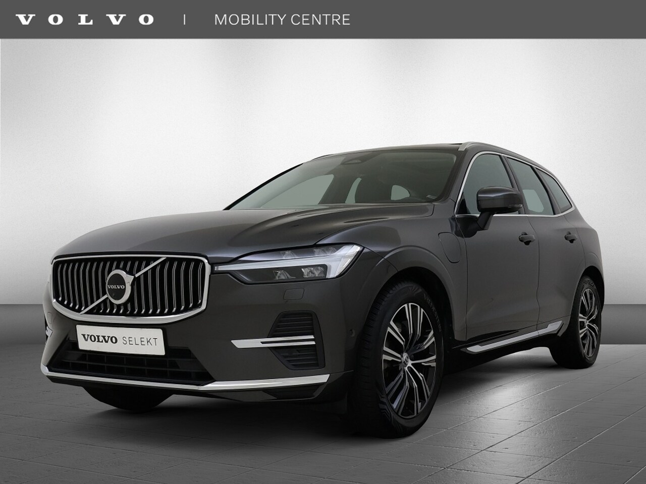 Volvo XC60 - 2.0 T6 AWD Inscription | Schuid-/Kanteldak | Harman Kardon Audio - AutoWereld.nl