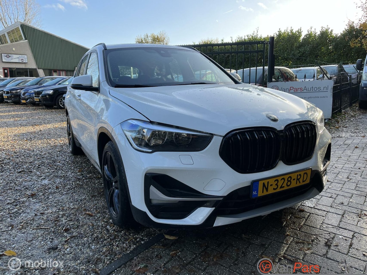 BMW X1 - sDrive18i High Executive sDrive18i High Executive - AutoWereld.nl