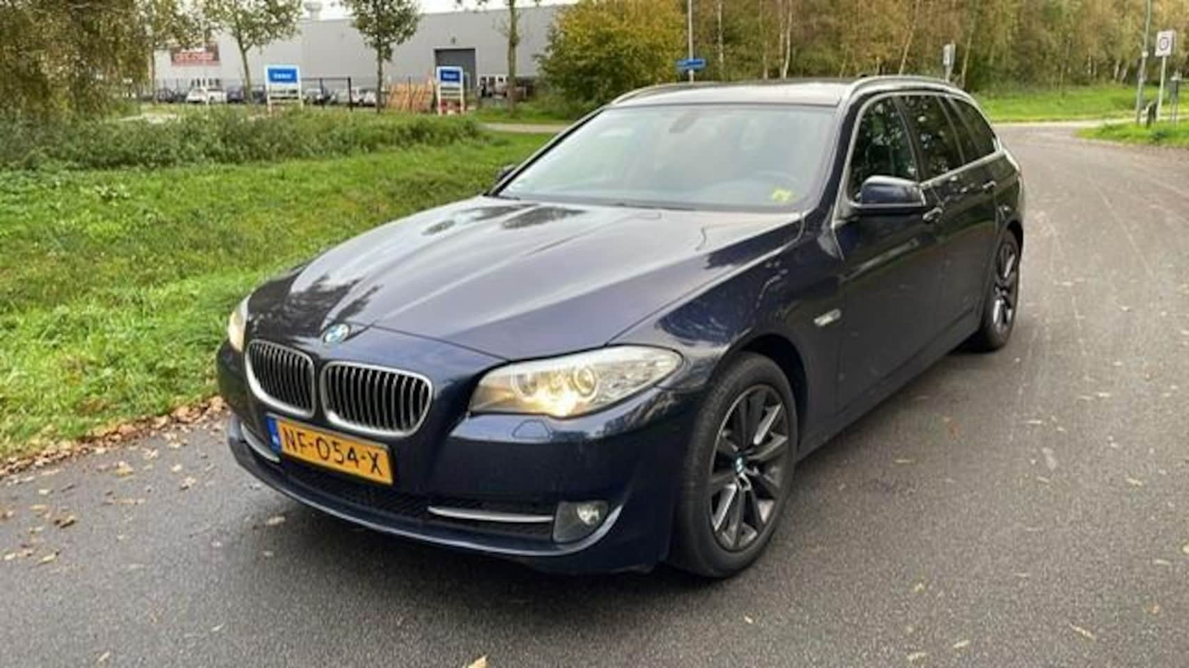 BMW 5-serie Touring - 520d Executive 520d Executive - AutoWereld.nl