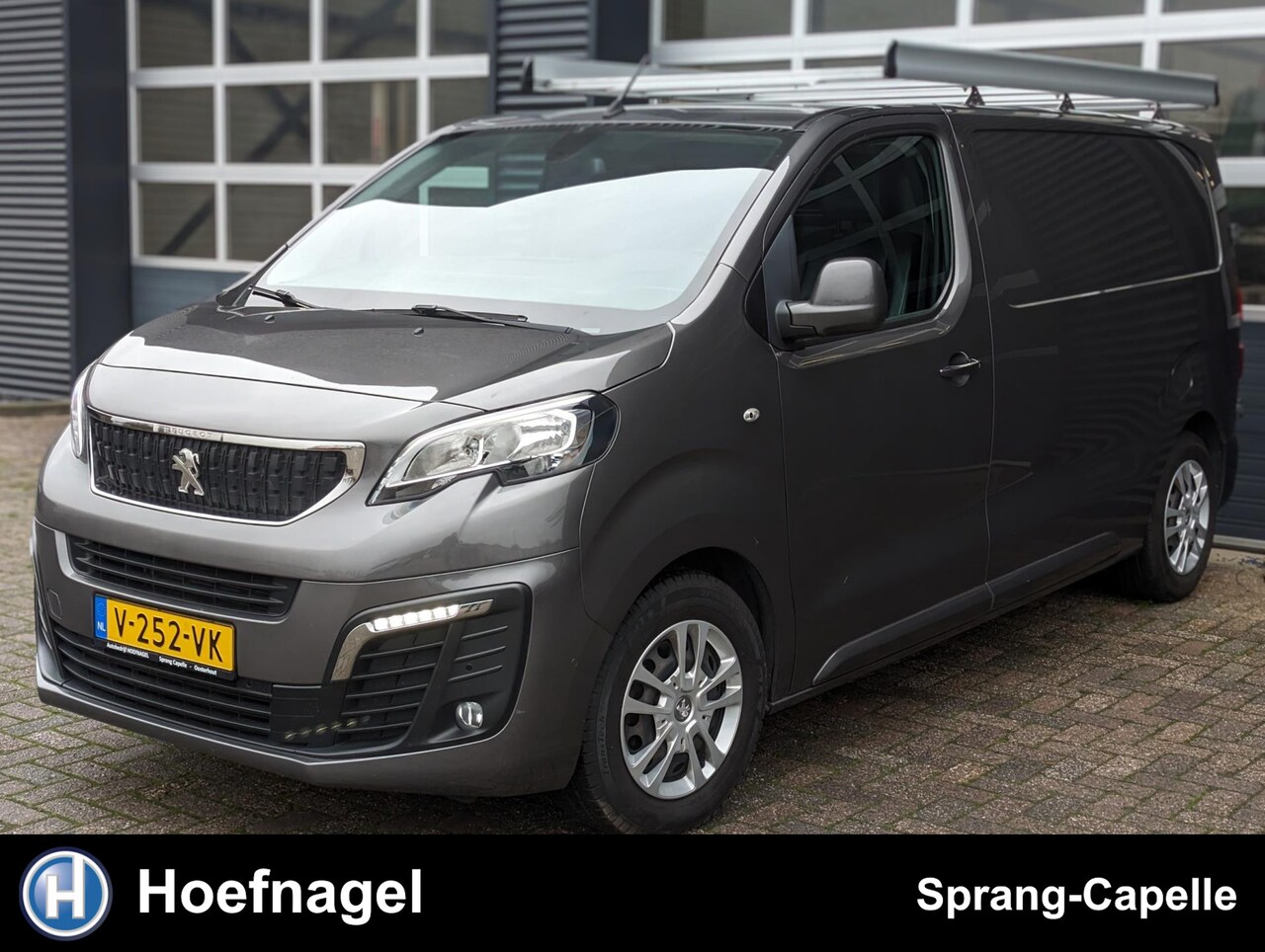 Peugeot Expert - 2.0 BlueHDI 180PK Premium Pack AUTOMAAT | Navi | Camera | Cruise - AutoWereld.nl