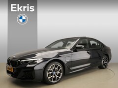BMW 5-serie - Sedan 530e M-Sportpakket / LED / Leder / HUD / Schuifdak / Trekhaak / Comfortstoelen / DAB