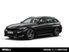 BMW 3-serie Touring - 318i | M Sportpakket | Trekhaak met elektrisch wegklapbare kogel | Glazen panoramadak | Hi