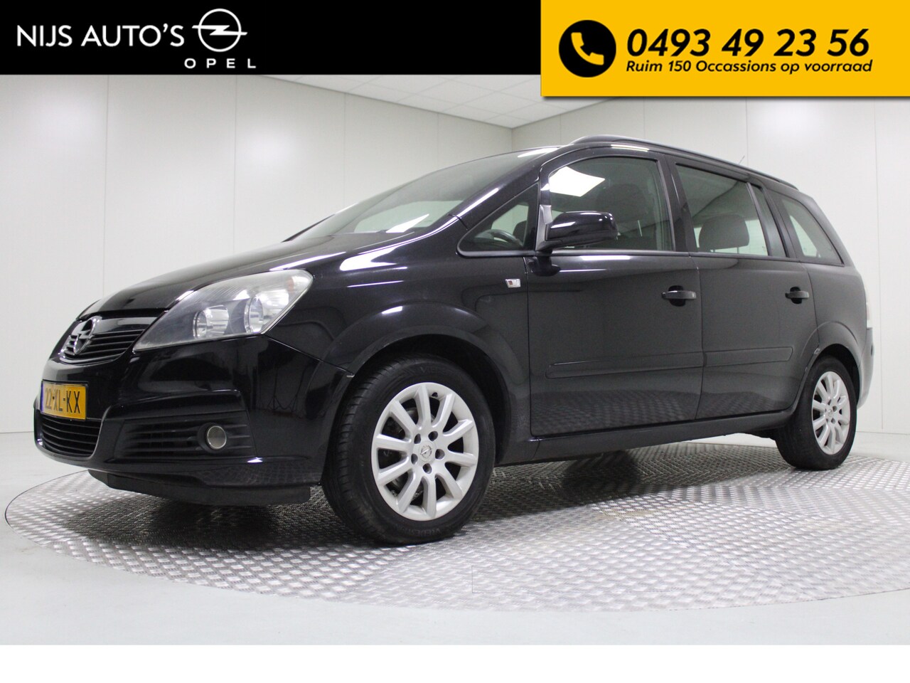 Opel Zafira - 1.8 Essentia | 7 persoons | trekhaak | climate control | radio cd - AutoWereld.nl