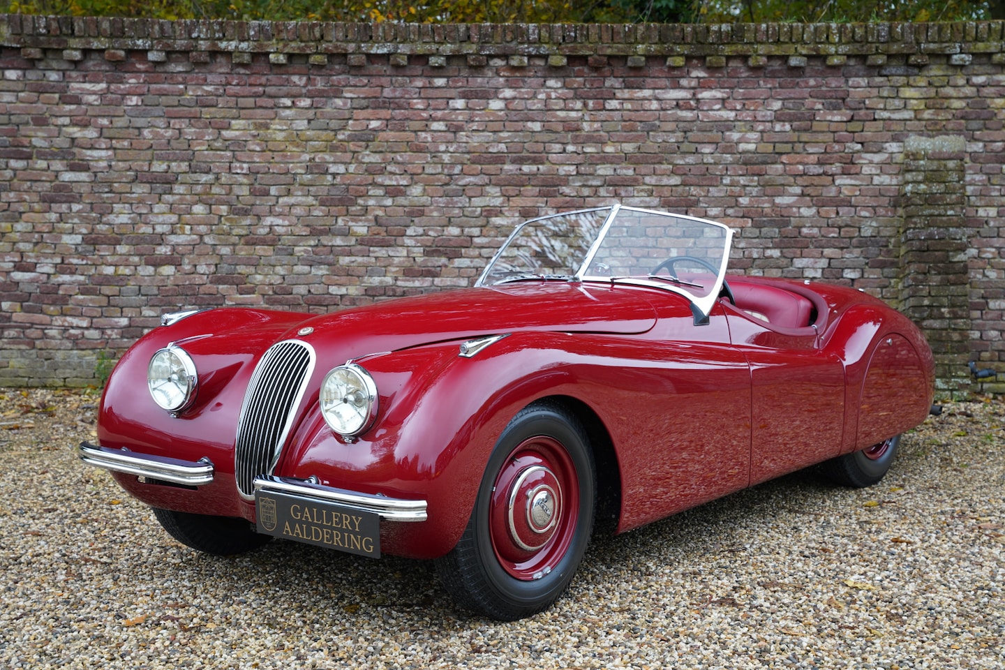 Jaguar XK - XK120 Alloy Roadster One of 184 LHD Alloy built, comprehensive restored, JDHT Certificated - AutoWereld.nl