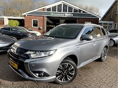 Mitsubishi Outlander - 2.0 PHEV instyle 360'Camera, 18''Lmv, Leer
