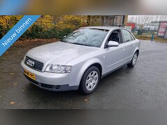 Audi A4 Limousine - 1.6
