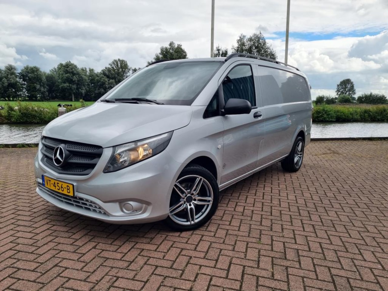 Mercedes-Benz Vito - 111 CDI Functional Lang DC Comfort Airco Cruise - AutoWereld.nl