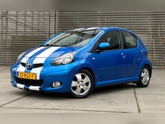 Toyota Aygo - 1.0-12V DYNAMIC BLUE AIRCO/LM VELGEN APK 24-1-2025