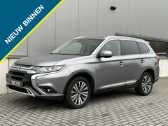 Mitsubishi Outlander - 2.0 Instyle 2019 7persoons Aut NAVI/CAMERA/CR CONTROL/PDC/CLIMAT