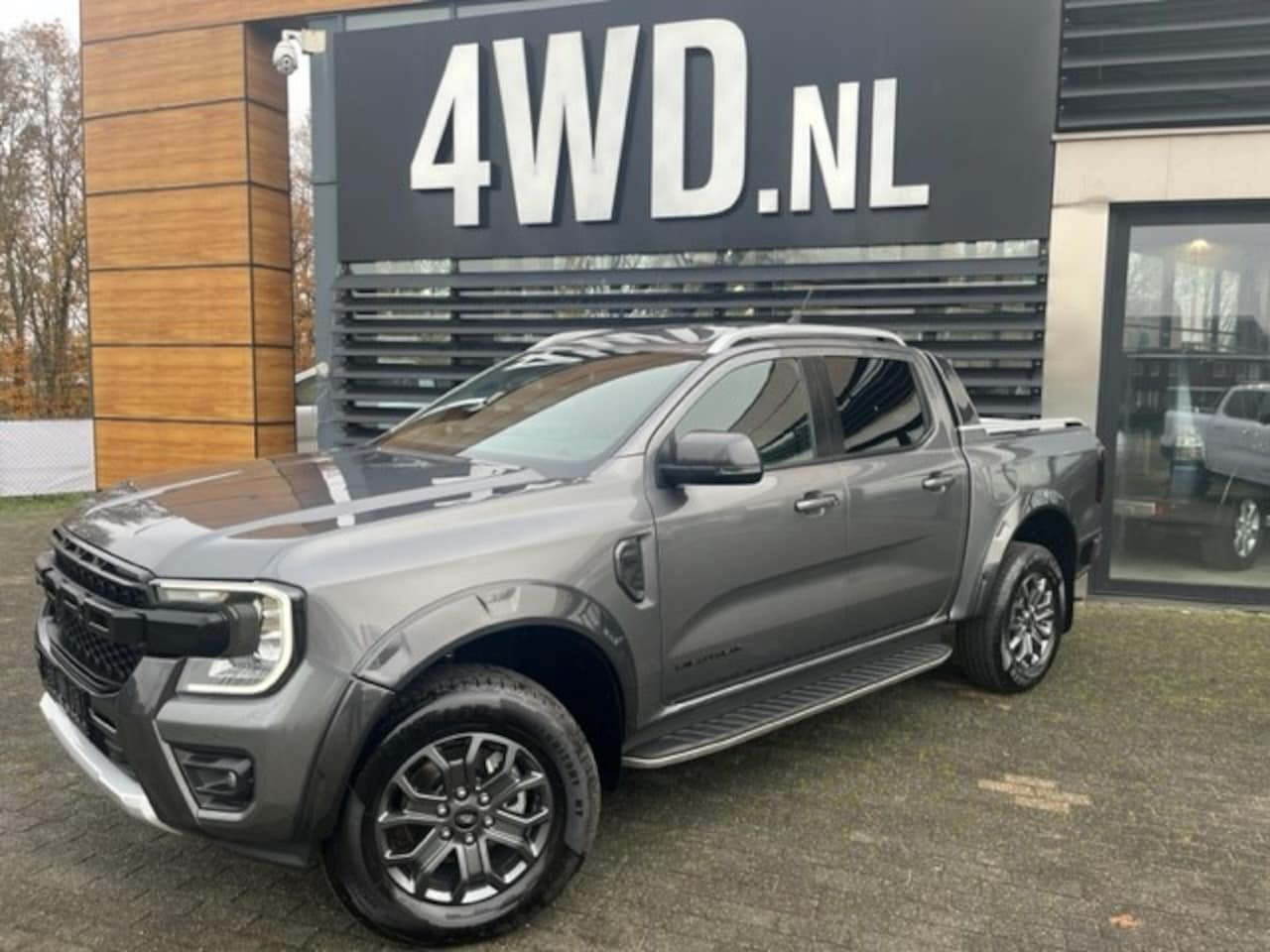 Ford Ranger - 3.0 V6 TD 250 PK AUT 2/5 PERS MULTI CARGO VAN CUSTOM EDITION V.A € 53.900 EXCL Naar  wens - AutoWereld.nl