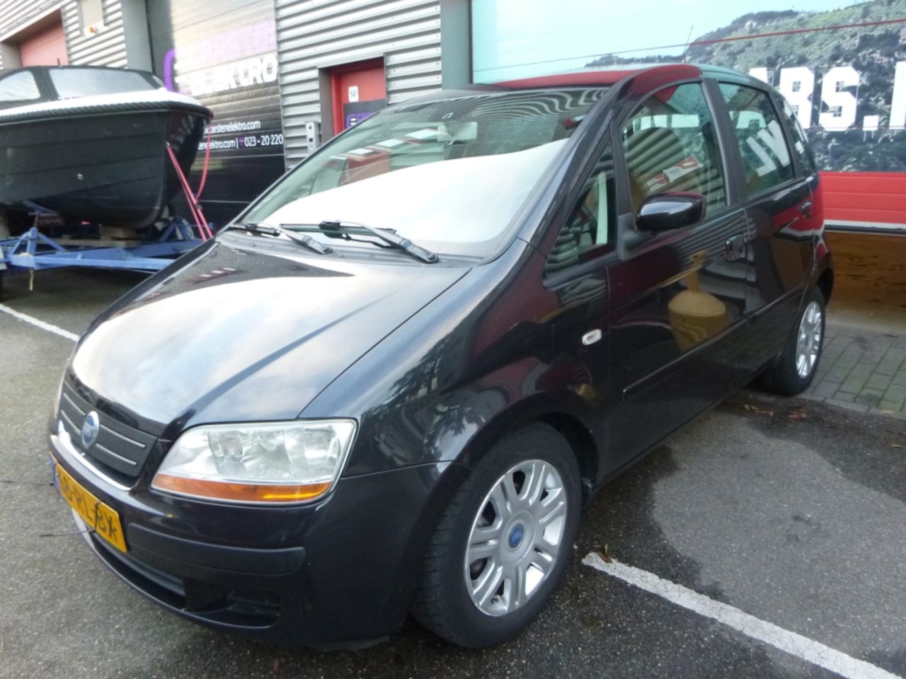 Fiat Idea - 1.4-16V Emotion 1.4-16V Emotion,LPG,CLIMA,CRUISE,PDC,etc. - AutoWereld.nl