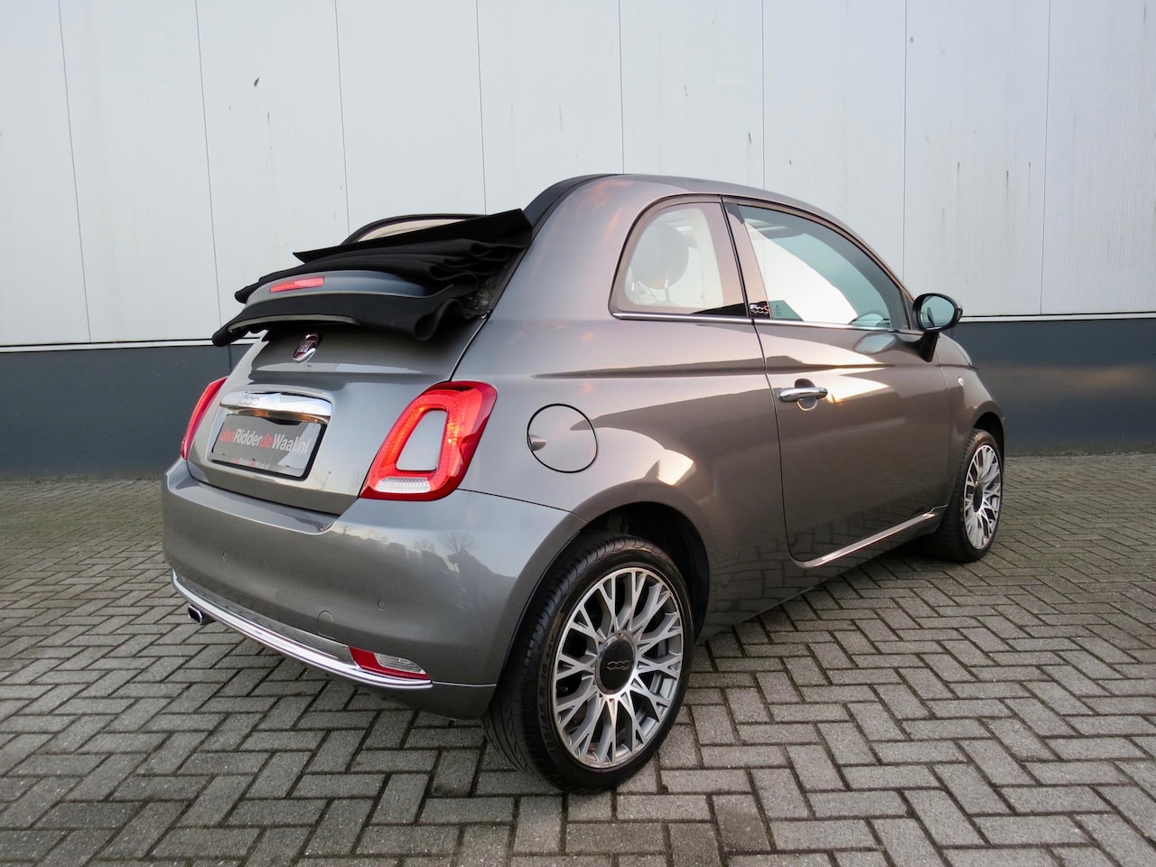 Fiat 500 C - 1.2 Lounge *Big navi *Climate *Cruise con *16inch - AutoWereld.nl