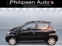 Toyota Aygo - 1.0-12V Dynamic Navigator