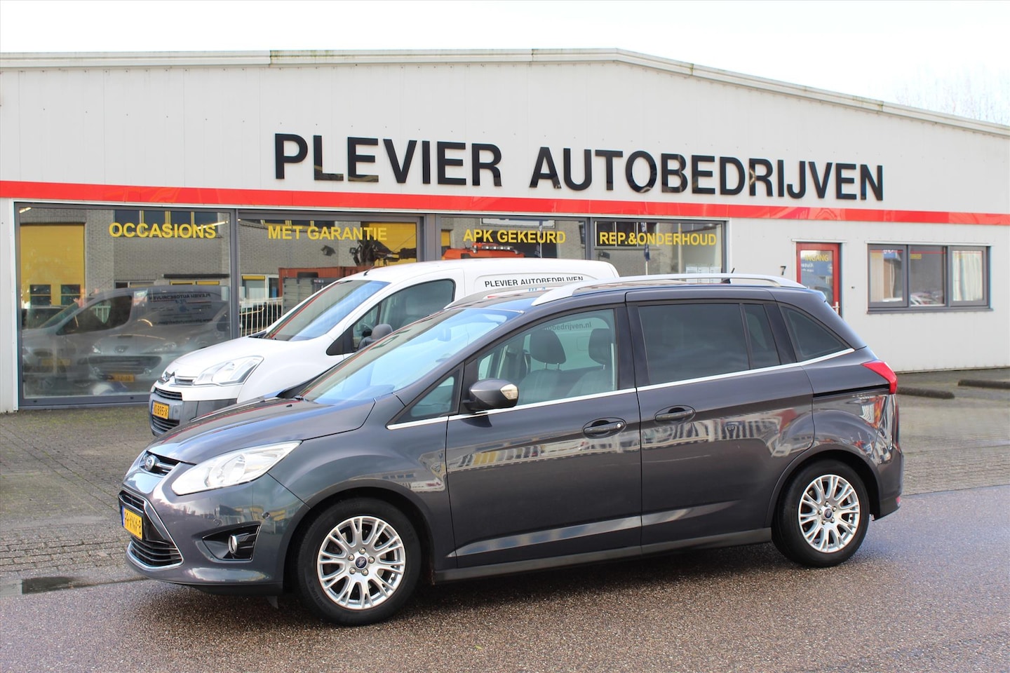 Ford Grand C-Max - 1.6 TI-VCT 92KW TITANIUM 7 PERSOONS - AutoWereld.nl