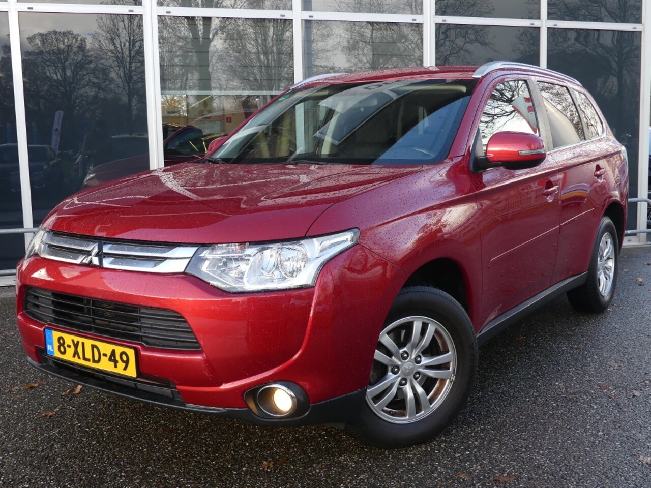 Mitsubishi Outlander - 2.0 Business Edition | AUTOMAAT | 7 persoons | Trekhaak | Camera - AutoWereld.nl
