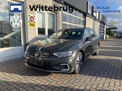 Volkswagen Passat Variant - 1.4 TSI PHEV GTE 218 PK / AUTOMAAT/ PARK. SENSOREN/ ERGO COMFORT SEATS/ ADAPT. CRUISE/ STO